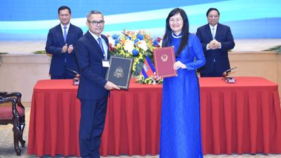 The Diplomatic Academy of Viet Nam and the National Institute of Diplomacy and International Relations of the Kingdom of Cambodia signed a Memorandum of Understanding for Cooperation.