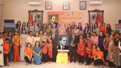 Khoa CTQT&NG tham dự Lễ kỷ niệm Ngày sinh Tiến sĩ B.R.AMBEDKAR và Lễ hội Thu hoạch Ấn Độ