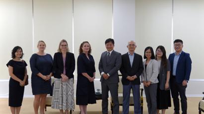 Dr. Nguyen Hung Son, DAV's Vice President received New Zealand Ambassador to Viet Nam
