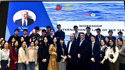 SEMINAR WITH ROBERT HARRIS ON INTERNATIONAL LAW OF THE SEA