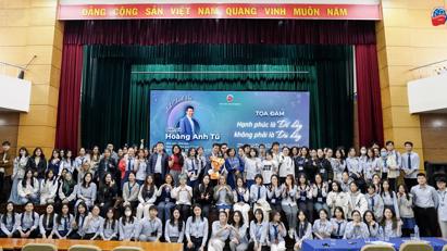 Tọa Đàm "Hạnh phúc là Đổ đầy, không phải là Đủ đầy" 