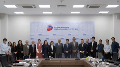 Đối thoại biển lần thứ nhất giữa Học viện Ngoại giao và Quỹ Hàng hải Quốc gia Ấn Độ: Đảm bảo một không gian biển an toàn, phát triển bền vững