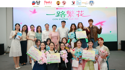 Vòng Chung kết Hán ngữ Idol 2025  “Muôn hoa đua sắc - 百花争艳”đã khép lại rất thành công với những dấu ấn vô cùng tốt đẹp. 