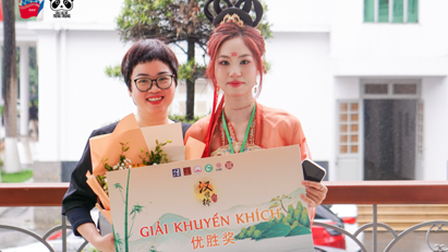 Sinh viên Khoa Tiếng Trung Quốc tham gia cuộc thi “Nhịp cầu Hán Ngữ 2025”