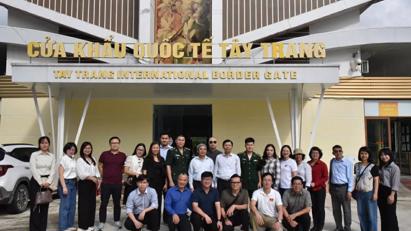 Hun đúc bản lĩnh ngoại giao từ thực tiễn biên cương Tổ quốc