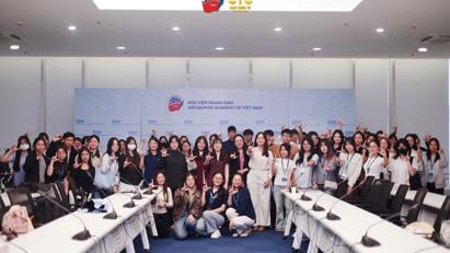 Career Orientation Seminar: From DAV Classrooms to Professional Legal Practice 