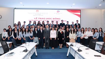 Lễ trao Học bổng Hữu nghị Việt Nam - Trung Quốc năm 2025 