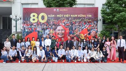 Seminar-Exhibition “80 Years - A Confident Vietnam”