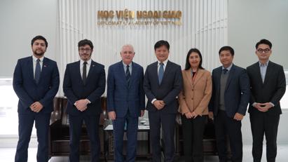 Giám đốc Nguyễn Hùng Sơn tiếp Đại sứ Argentina tại Việt Nam