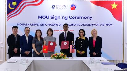 Đại diện Đại học Monash Malaysia đến thăm và làm việc tại Học viện Ngoại giao