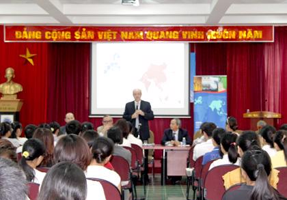 EU Ambassador, Belgian Ambassador’s talk with Diplomatic Academy of Vietnam’s students