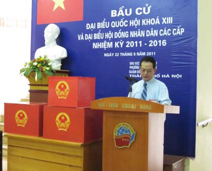 Sinh viên Học viện Ngoại giao nô nức tham gia bầu cử