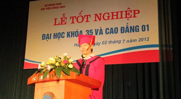 Lễ Tốt nghiệp Đại học khóa 35 và Cao đẳng khóa 01