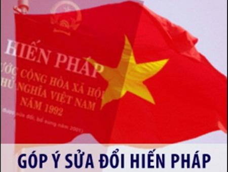 Sinh viên Ngoại giao đóng góp ý kiến vào dự thảo sửa đổi Hiến pháp 1992