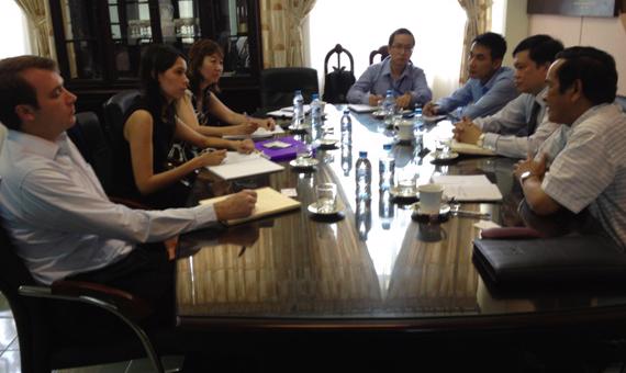 Talking to Delegation of U.S. Scholars on Mutual Concerns