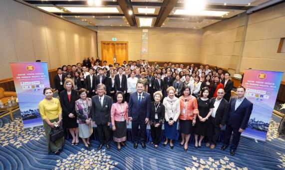 Diplomatic Academy of Vietnam’s students participate in the 2019 ASEAN Youth Debate on Human Rights contest