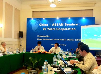Hội thảo “Trung Quốc - ASEAN: 20 năm hợp tác” và làm việc với Viện Nghiên cứu Quan hệ Quốc tế đương đại Trung Quốc - CICIR