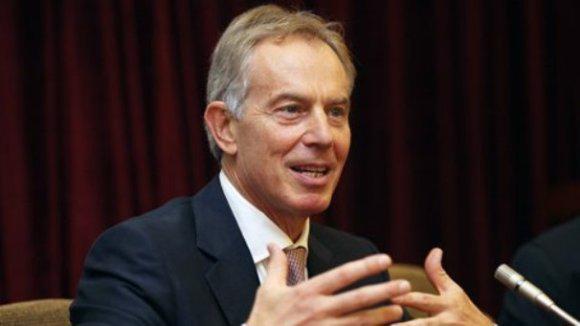 Cựu Thủ tướng Anh Tony Blair chia sẻ kinh nghiệm với sinh viên Học viện Ngoại giao