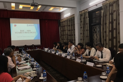 Đối thoại thường niên giữa Học viện Ngoại giao Việt Nam và Viện Nghiên cứu Quốc tế Thượng Hải (SIIS)