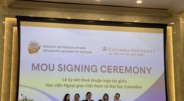 Học viện Ngoại giao và Đại học Columbia Hoa Kỳ ký kết Biên bản ghi nhớ hợp tác