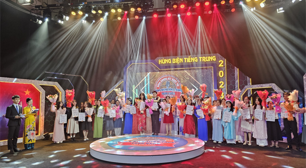 Sinh viên Học viện Ngoại giao giành giải Nhì và giải Ba cuộc thi "Hùng biện tiếng Trung toàn quốc - Đà Nẵng" năm 2023