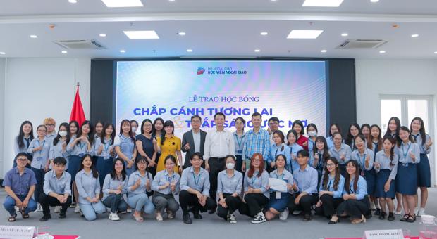 2022 - 2023 "Wings for the Future" and "Light up the Dreams" Scholarship Awarding Ceremony