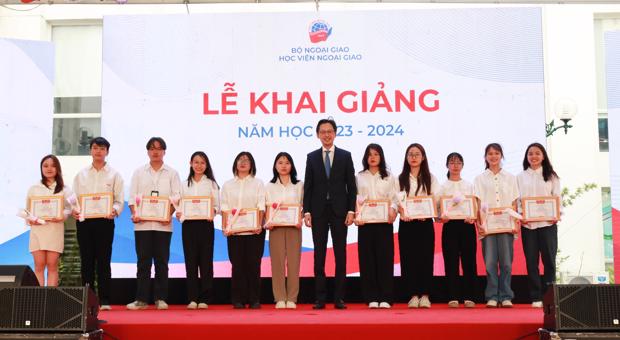 Diplomatic Academy of Vietnam organizes opening ceremony for academic year 2023-2024