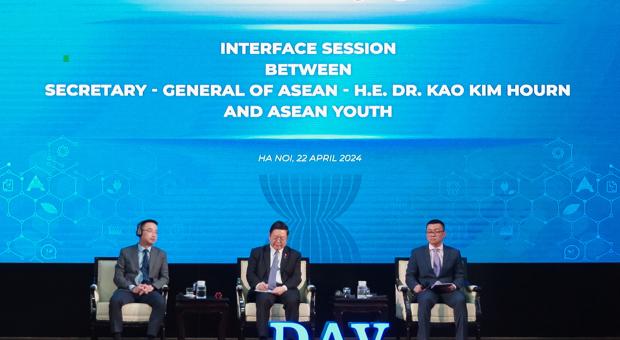 Interface between ASEAN Secretary-General H.E. Dr. Kao Kim Hourn and ASEAN Youth within the framework of the ASEAN Future Forum 2024