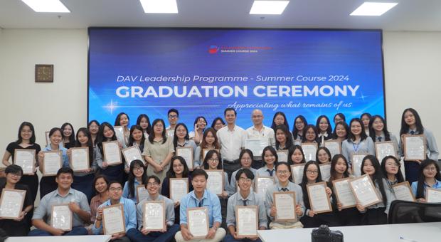 Lễ tốt nghiệp Chương trình đào tạo phát triển năng lực lãnh đạo DAV Leadership Programme: Summer Course 2024