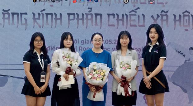 CLB Ngôn ngữ và Văn hóa Hàn Quốc: Tòa đàm "Điện ảnh Hàn Quốc: Lăng kính phản chiếu xã hội"