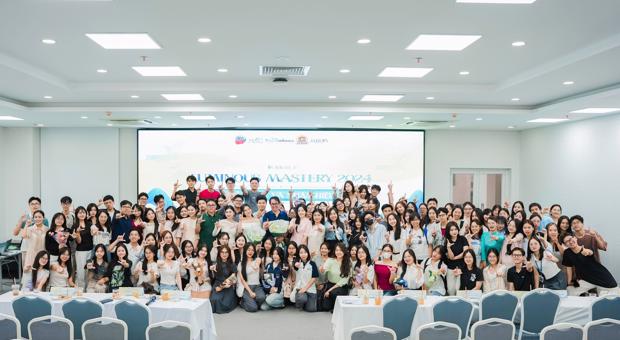 CLB MC Học viện Ngoại giao: Workshop “Luminous mastery 2024: Bản sắc và Nhân hiệu”