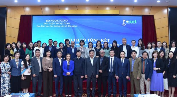 Đào tạo, bồi dưỡng cán bộ làm công tác đối ngoại nhân dân góp phần tăng cường vị thế đất nước