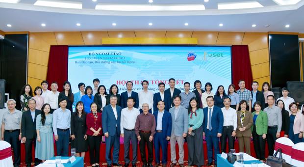 Hội thảo tổng kết Đề án “Bồi dưỡng kiến thức và kỹ năng cho cán bộ, công chức, viên chức làm công tác hội nhập quốc tế giai đoạn 2021-2025”