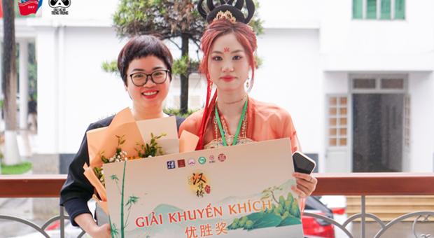Sinh viên Khoa Tiếng Trung Quốc tham gia cuộc thi “Nhịp cầu Hán Ngữ 2025”