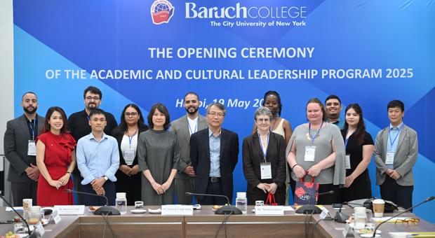 Chương trình đào tạo ngắn hạn về Khoa học Lãnh đạo giữa Học viện Ngoại giao và Đại học Baruch, Hoa Kỳ 