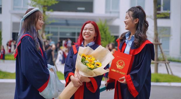 Dám mơ, dám làm, dám thử thách - Bản lĩnh sinh viên Ngoại giao trong cô gái trẻ