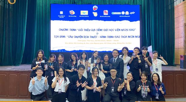[Recap] Chương trình "Giới thiệu Câu lạc bộ Tiếng Đức Học viện Ngoại giao và Toạ đàm: Câu chuyện dịch thuật - Hành trình giao thoa ngôn ngữ"