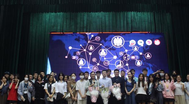 Talkshow “Hành trang du học Nhật Bản: Mở cửa tri thức – Chắp cánh tương lai”