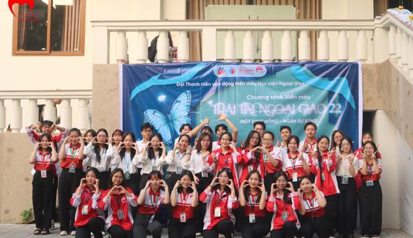 Chương trình hiến máu "Trái tim Ngoại giao 22"