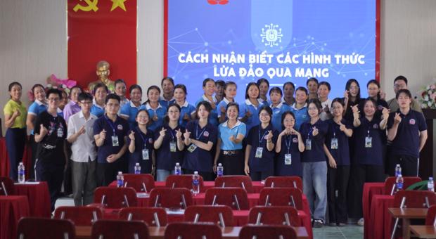Dấu ấn tuổi trẻ nhiệt huyết trong Chiến dịch Mùa Hè Xanh 2025 của Hội đồng hương Nghệ Tĩnh Học viện Ngoại giao.