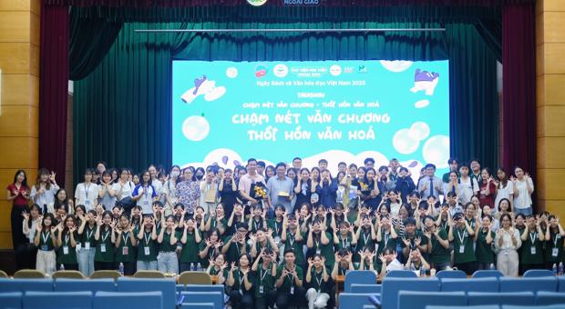 Ngày sách Việt Nam 2025 tại Học viện Ngoại giao với chuỗi sự kiện “Mộng mơ 4.0 - Vé về tuổi thơ”