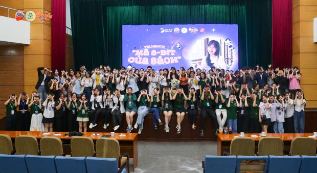 Lifelong Learning Week: Study with E – “Eternity, Ecobook, and E-book”