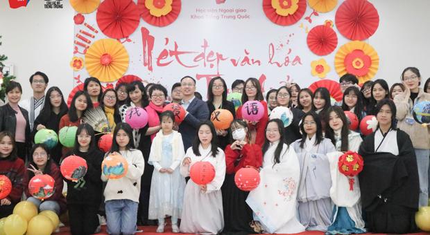 Cuộc thi tìm hiểu “Nét đẹp văn hoá Trung Quốc 2022”