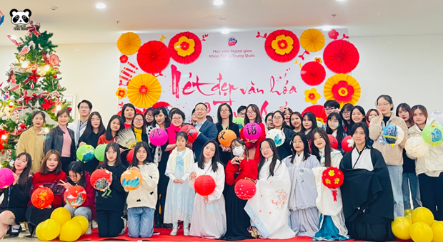 Hoạt động tìm hiểu “Các loại hình văn hóa nghệ thuật Trung Quốc 2022”