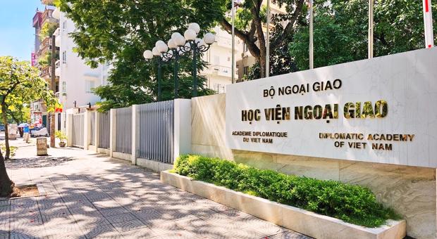 Faculty of Political Theory 