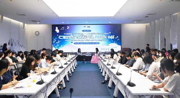 Tọa đàm “Fusion: Sự giao thoa giữa âm hưởng truyền thống và hiện đại trong âm nhạc Hàn Quốc hiện nay” 