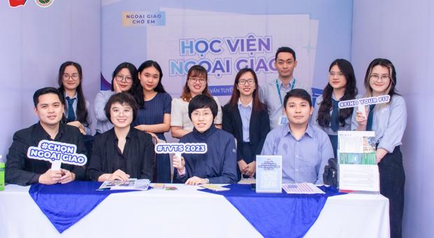 Diplomatic Academy of Vietnam: Admission Counseling activities in March 2023