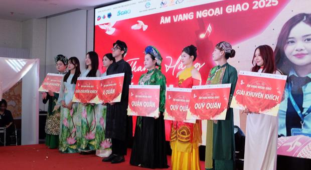 News Brief: English Faculty students shine in the Academy’s arts movement