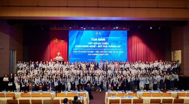 Tọa đàm “Kết nối đa chiều: Chọn đúng nghề - Bứt phá tương lai” - Khởi động Tuần lễ Hướng nghiệp - Việc làm Học viện Ngoại giao năm 2026