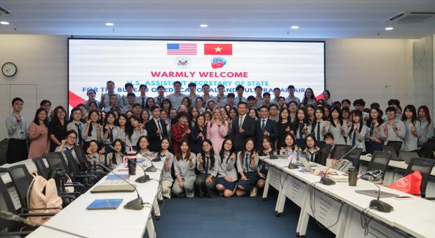 Học viện Ngoại giao đón Trợ lý Ngoại trưởng Mỹ và Đại sứ Mỹ